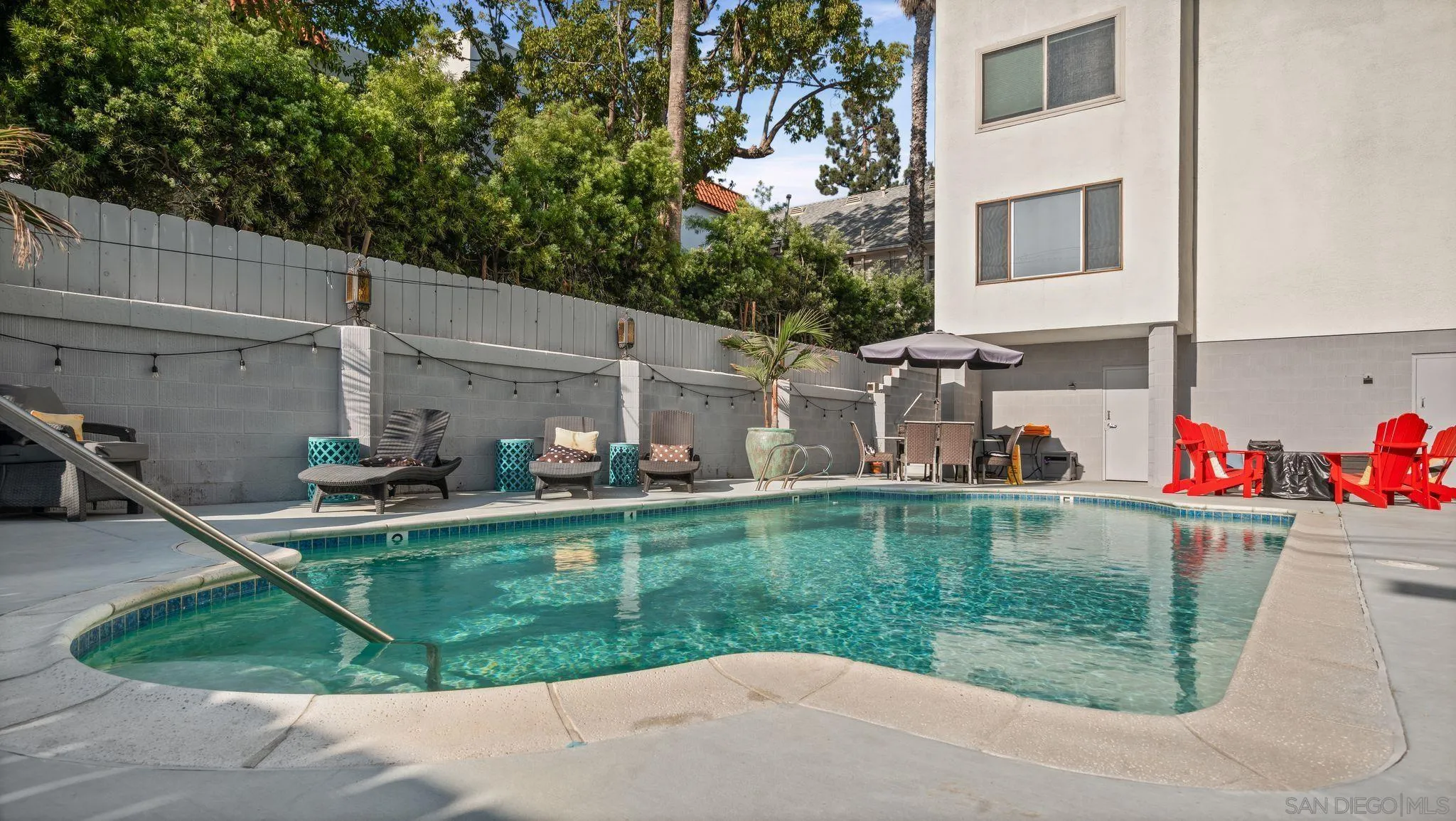 140 Walnut Unit 2f