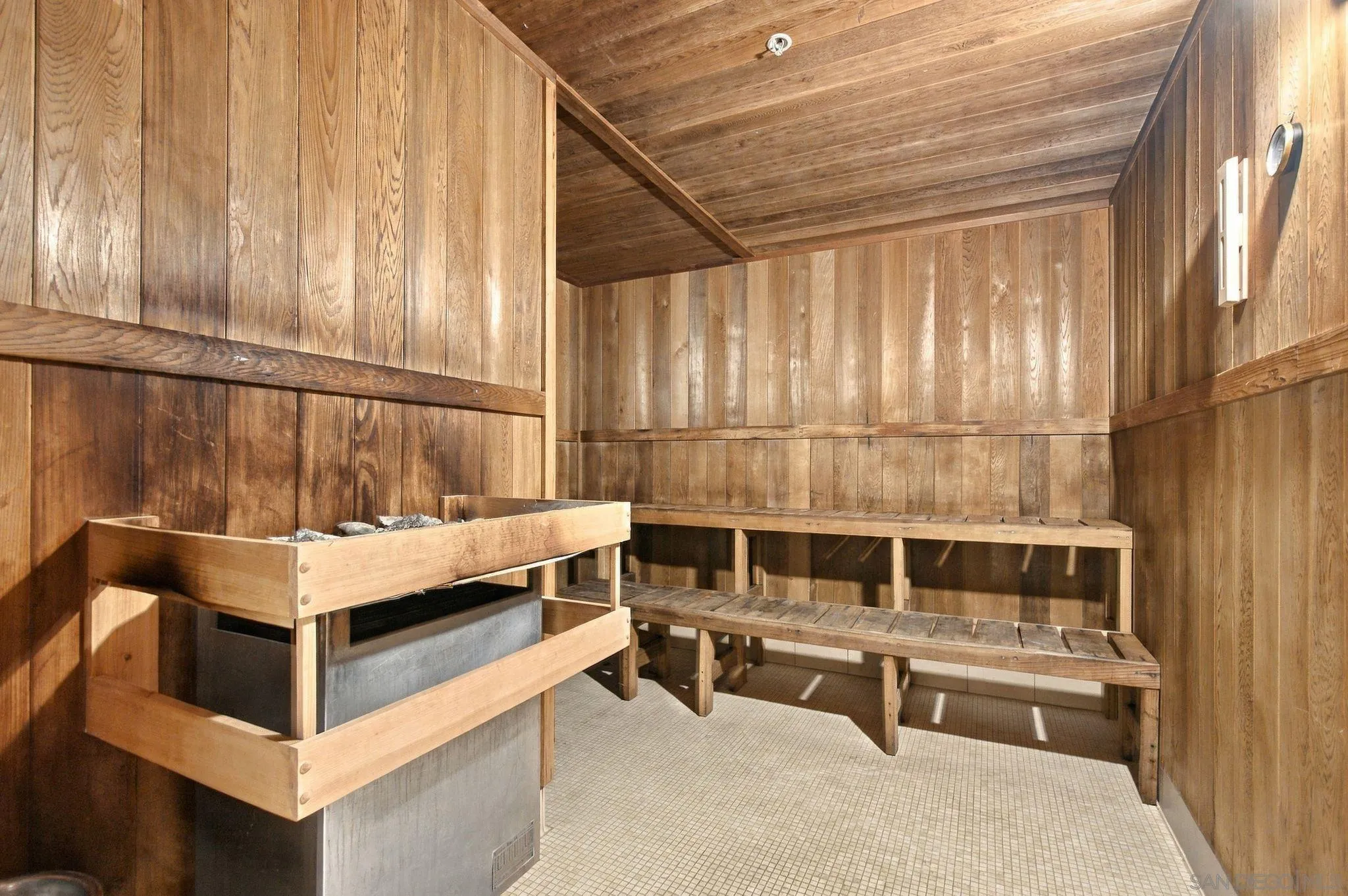 1325 Pacific Unit 2707
