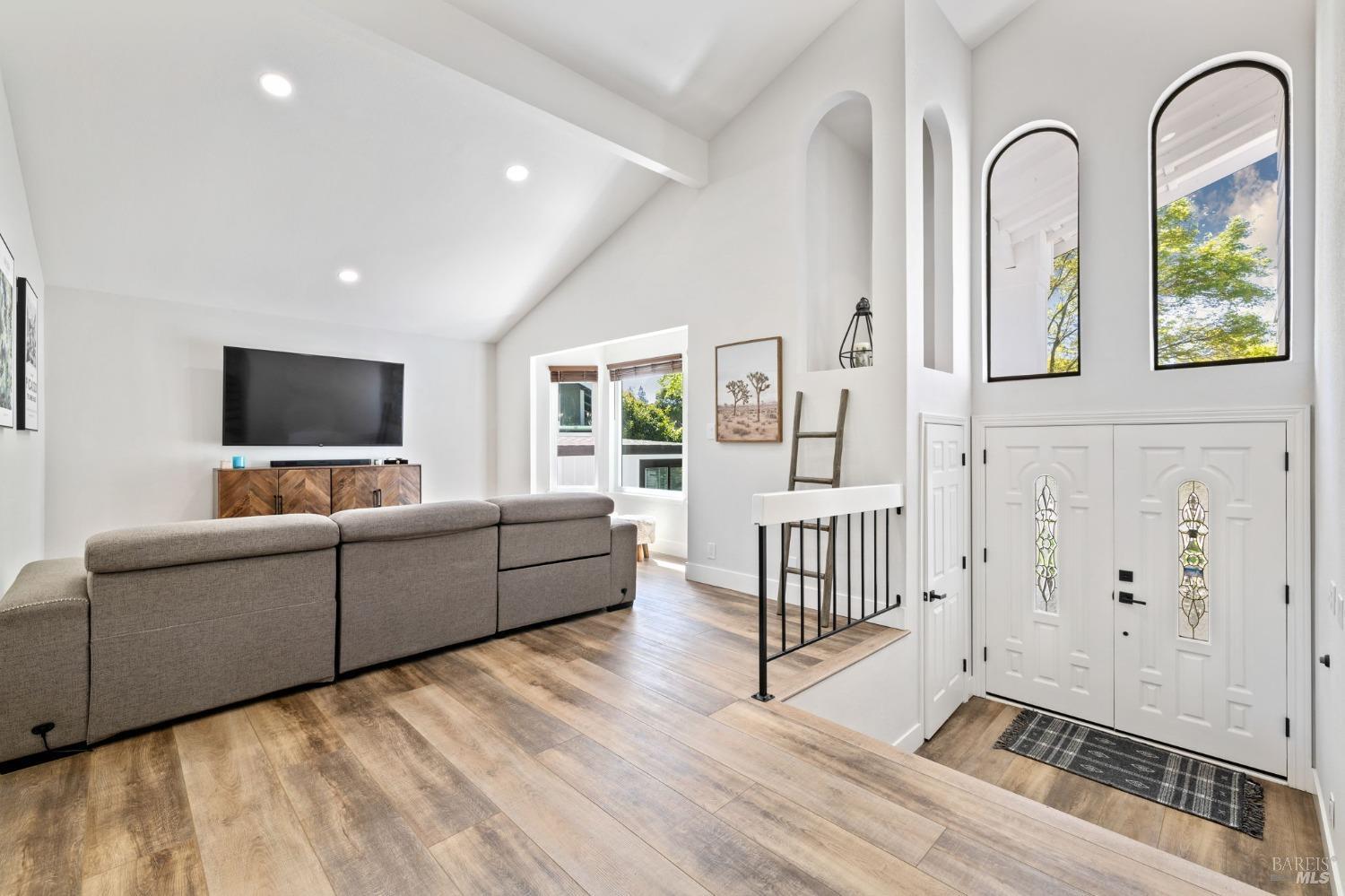 4463 Hollingsworth Cir