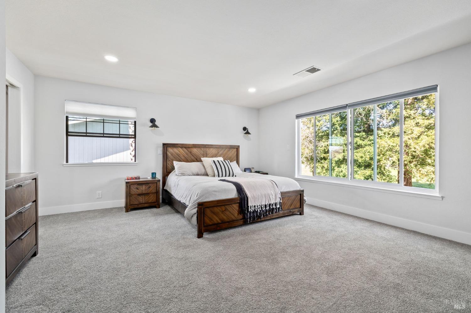 4463 Hollingsworth Cir