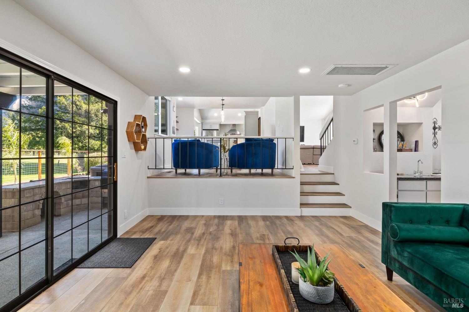 4463 Hollingsworth Cir