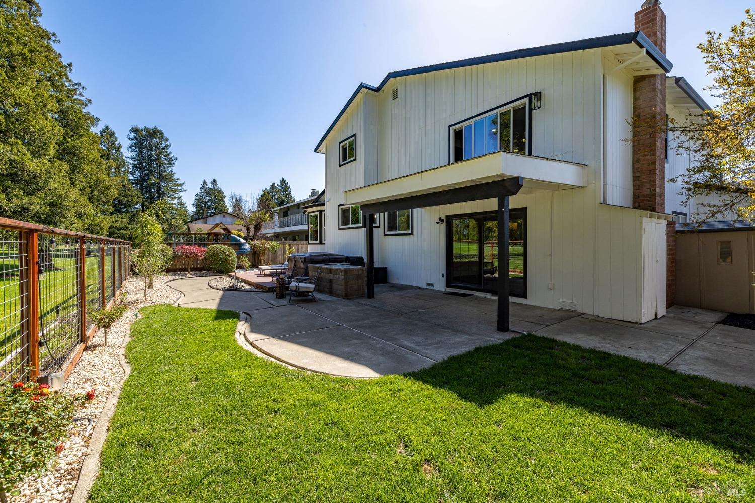 4463 Hollingsworth Cir