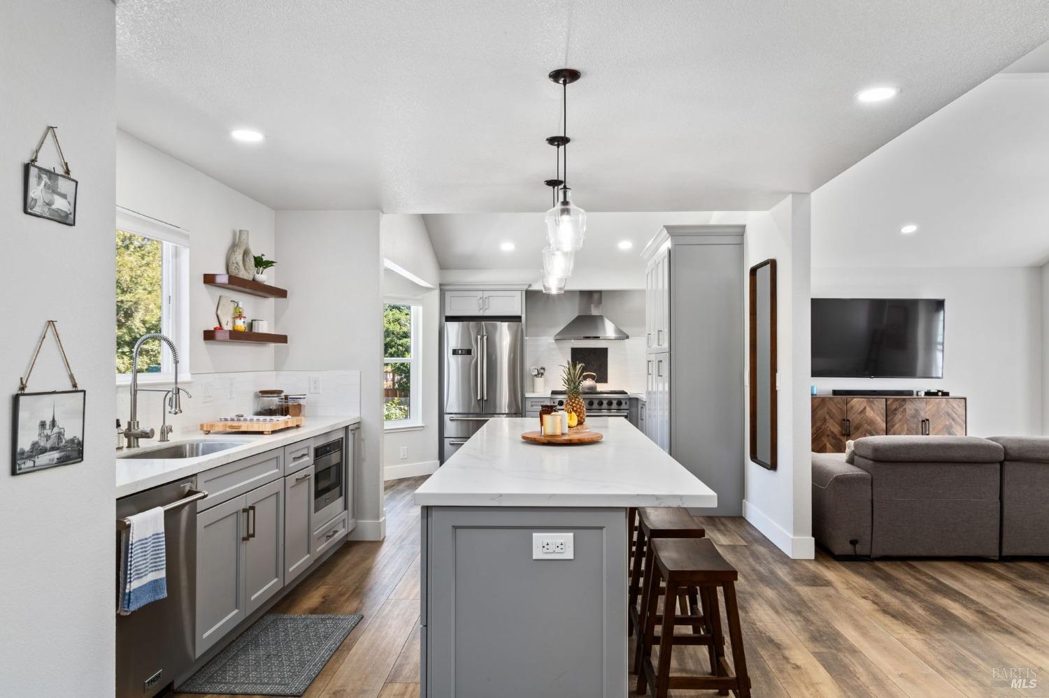 4463 Hollingsworth Cir