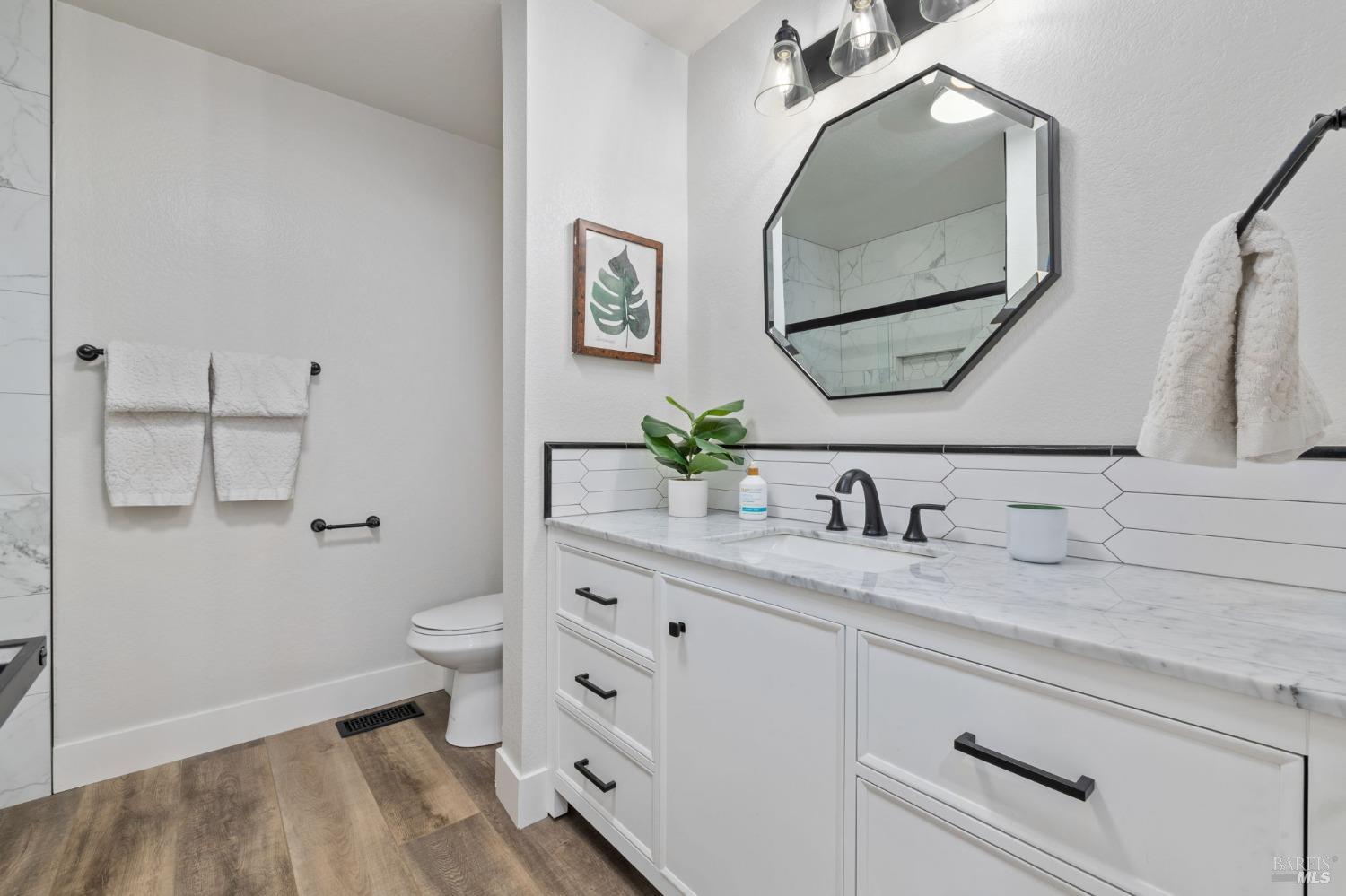 4463 Hollingsworth Cir