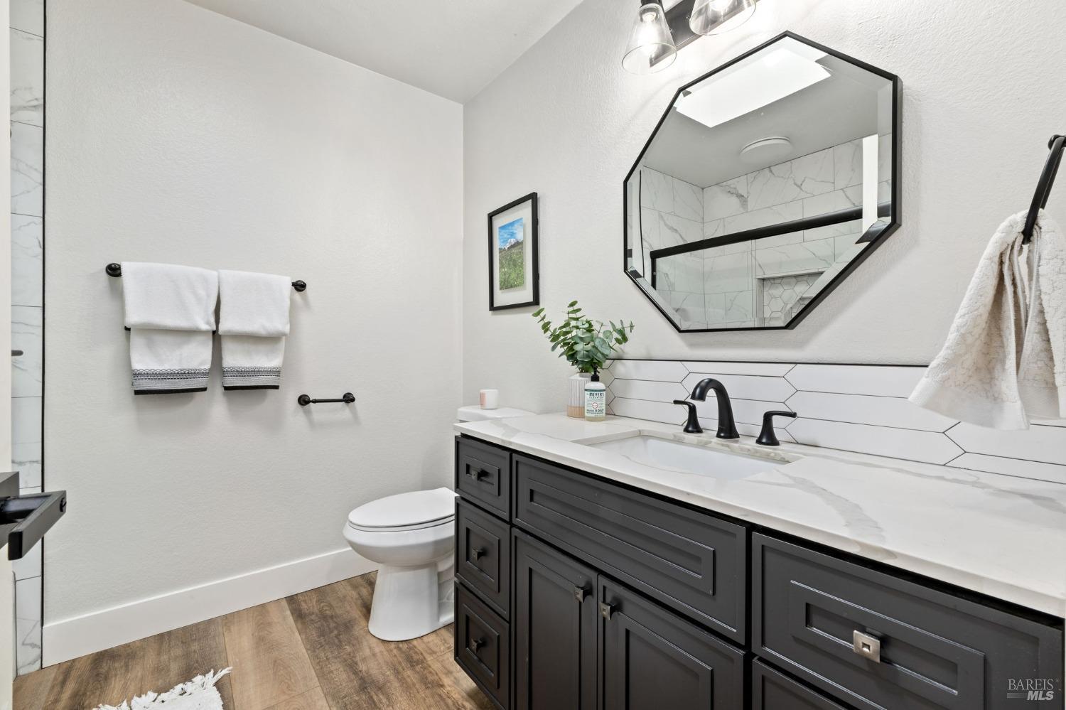 4463 Hollingsworth Cir