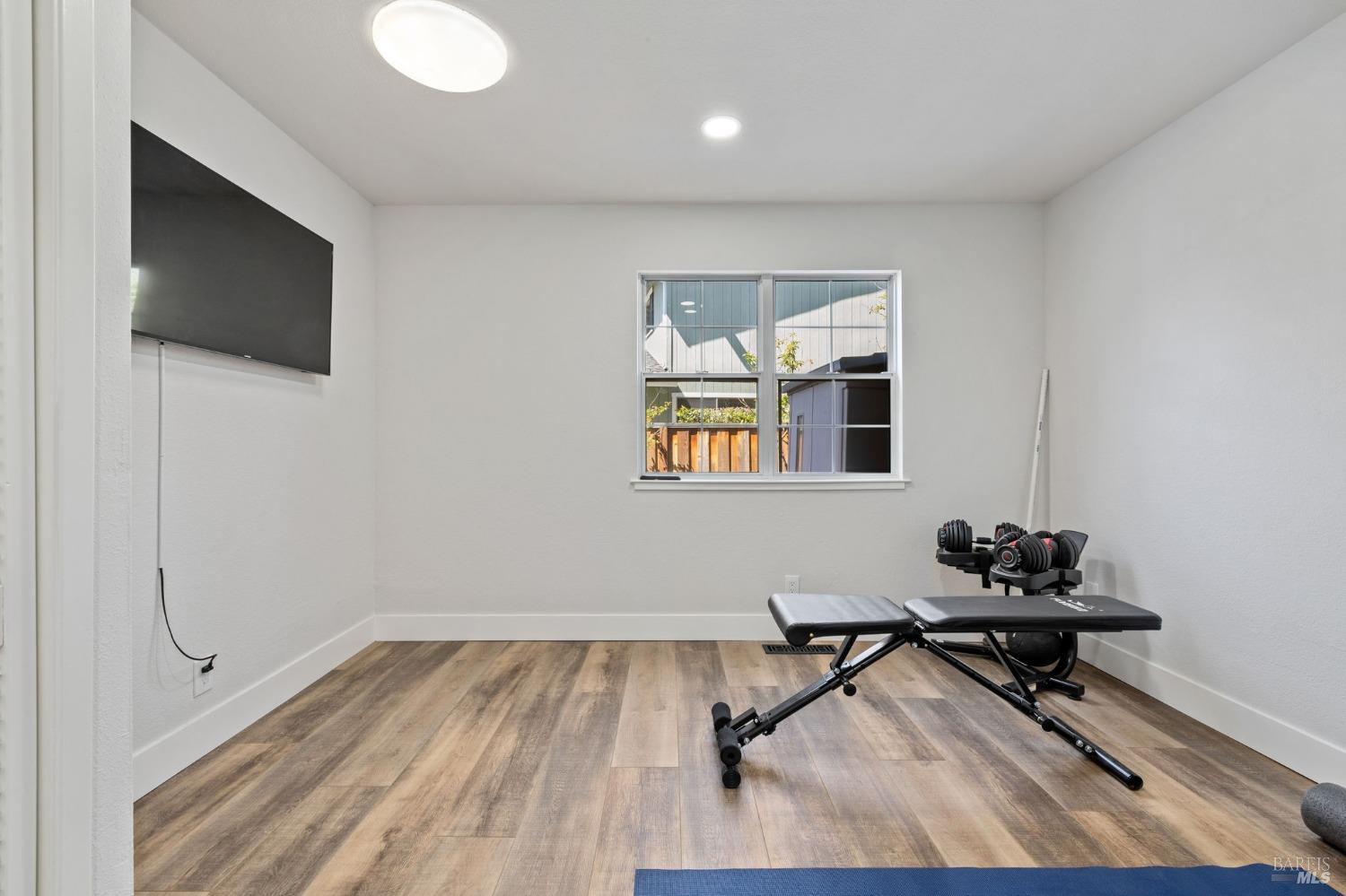 4463 Hollingsworth Cir