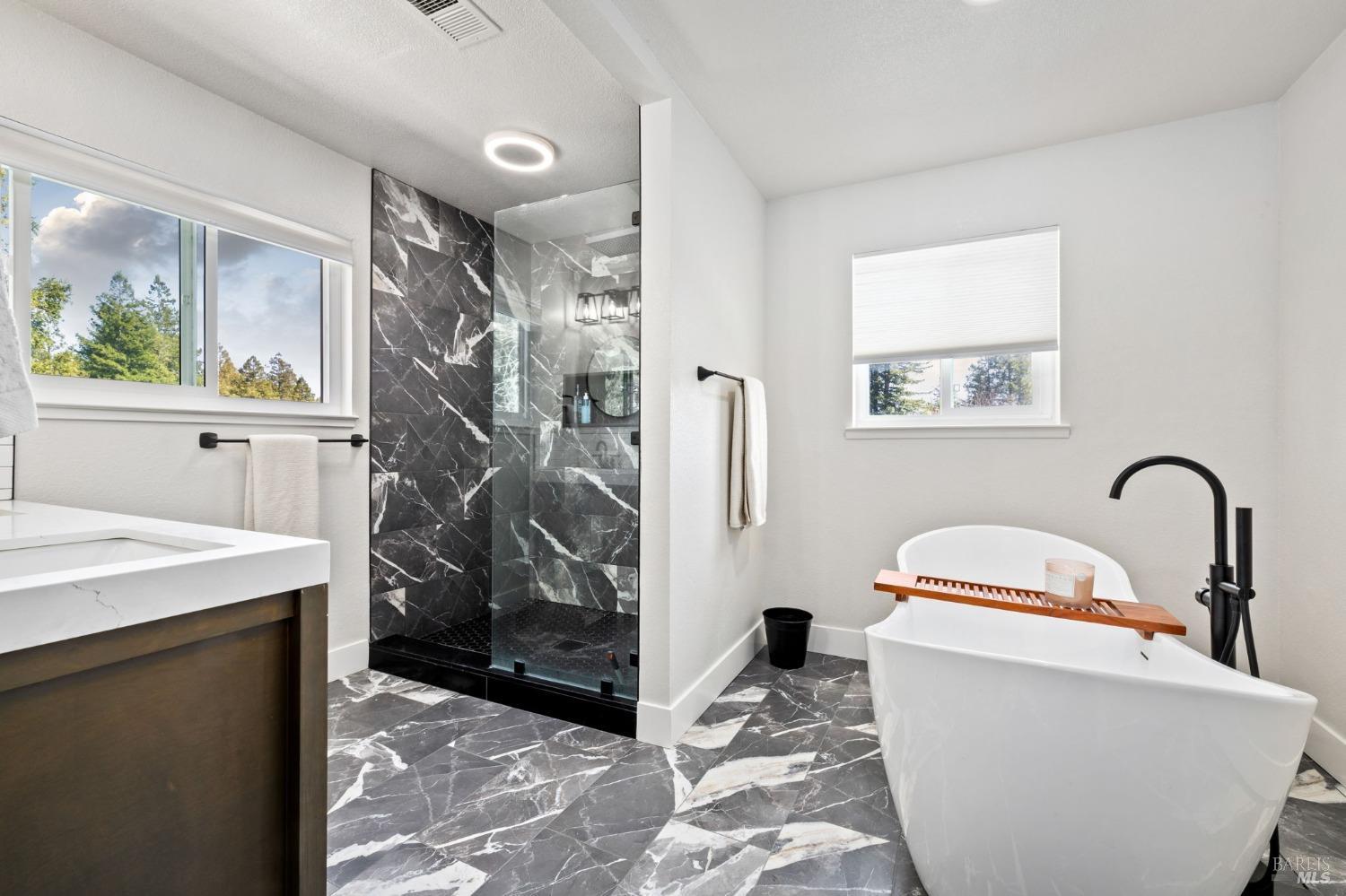 4463 Hollingsworth Cir