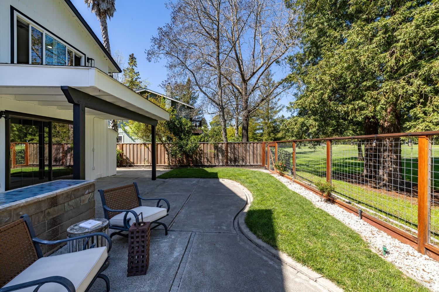 4463 Hollingsworth Cir