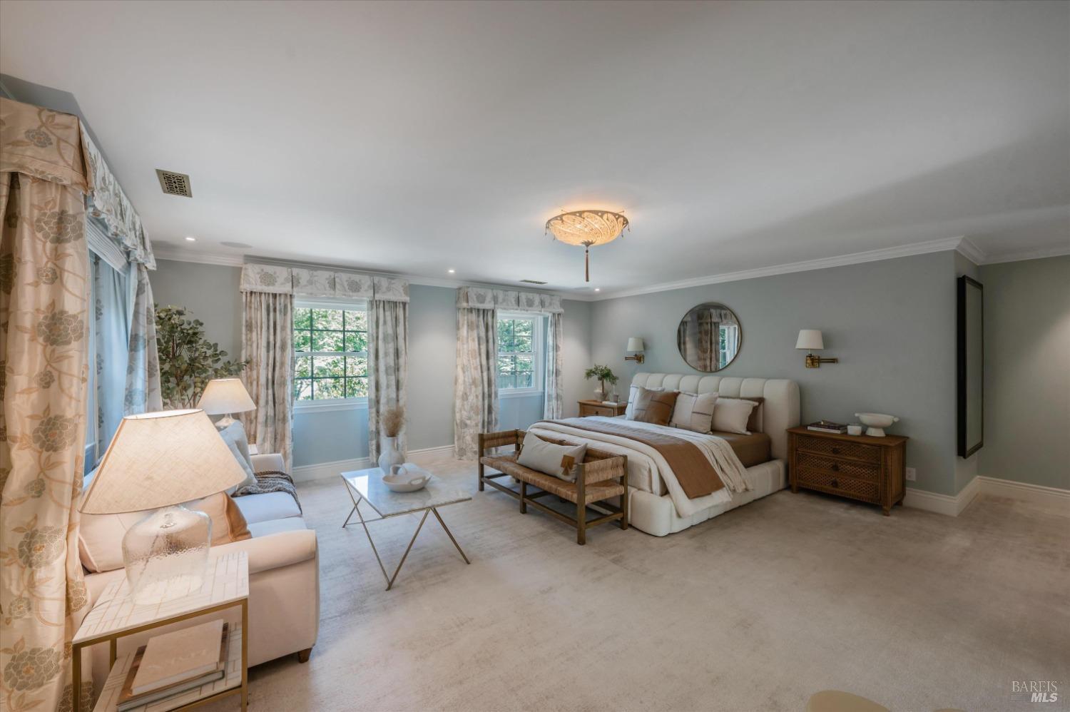 110 Mountain View Ave