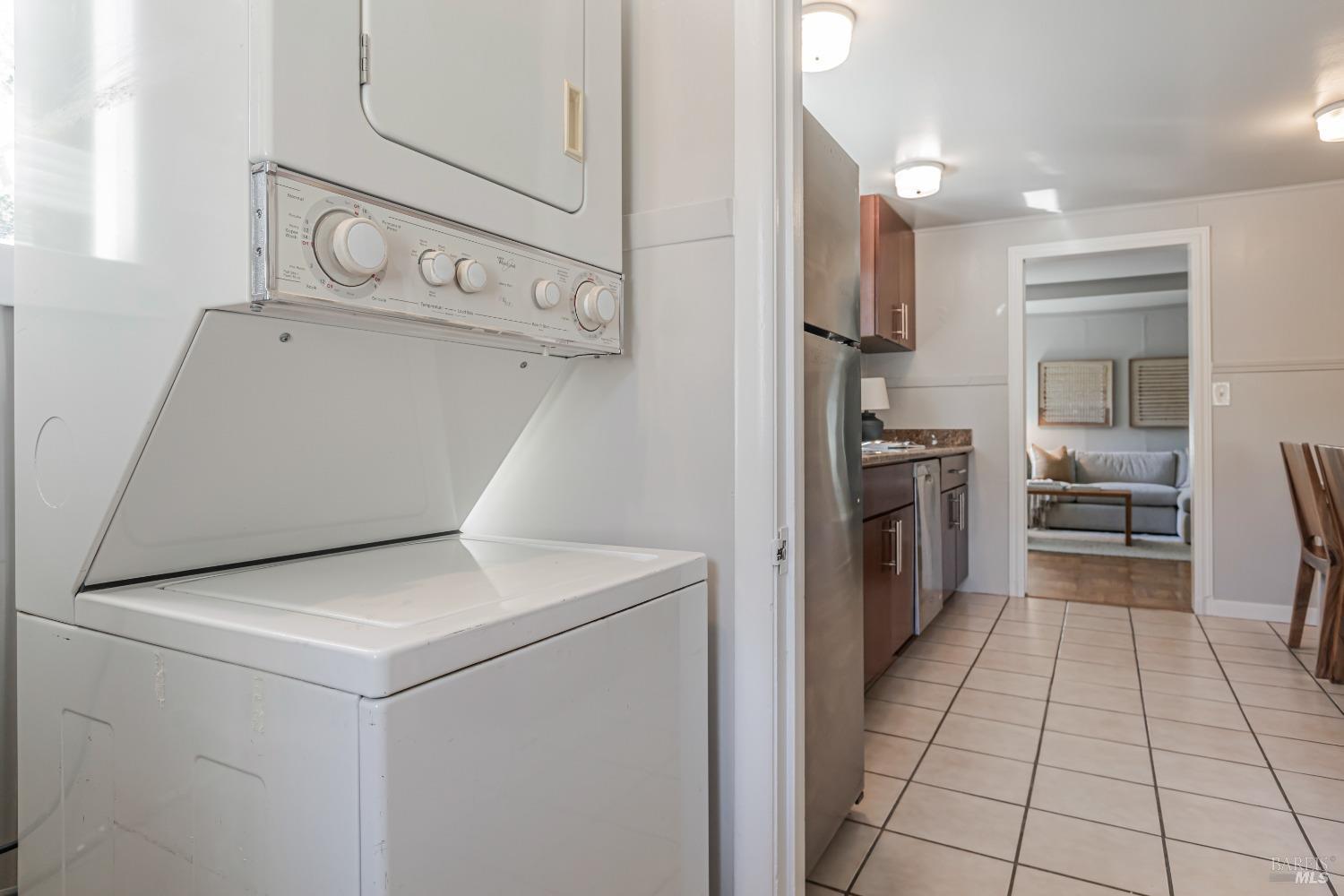 331-335 Richardson Way