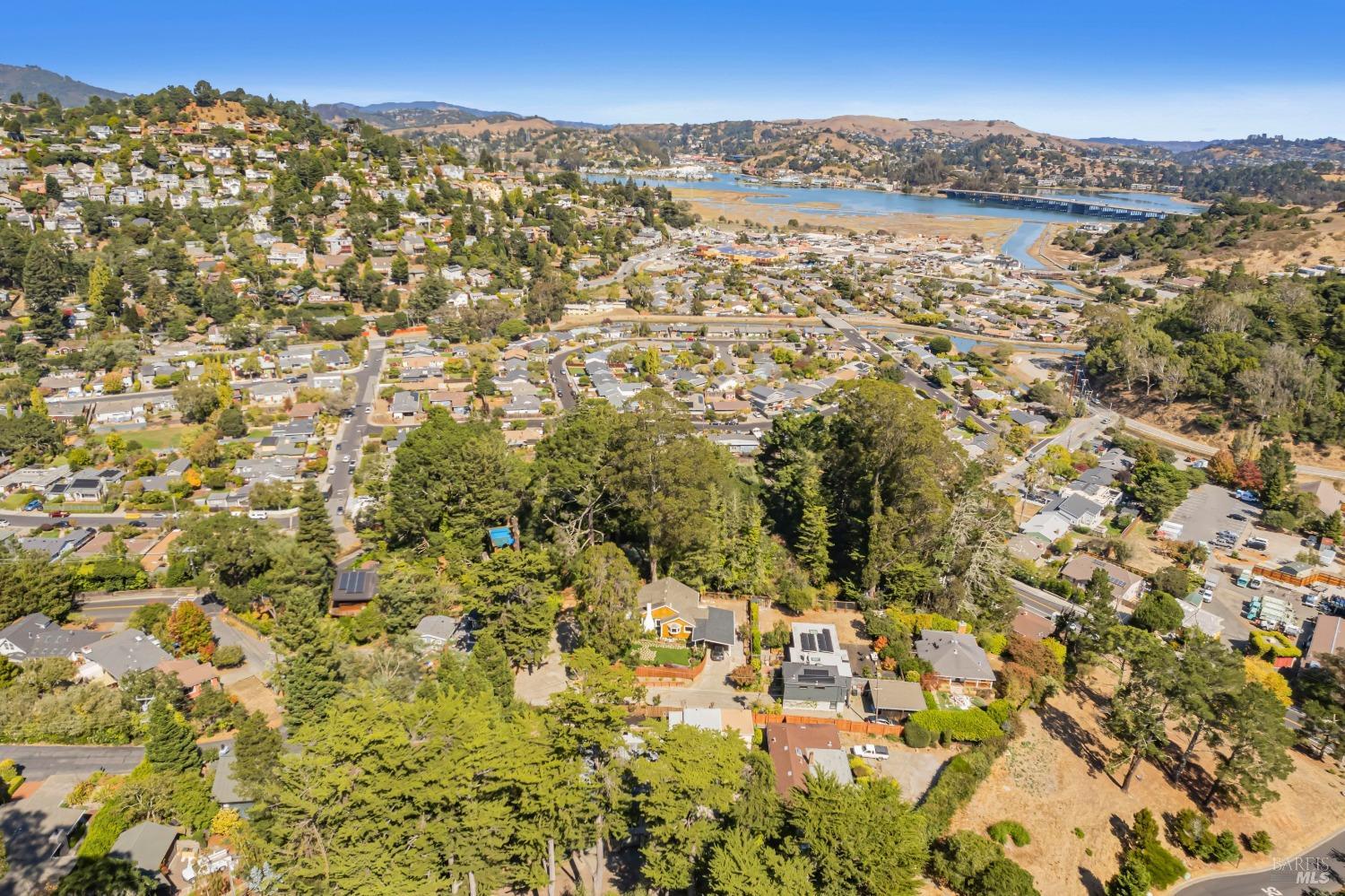 331-335 Richardson Way