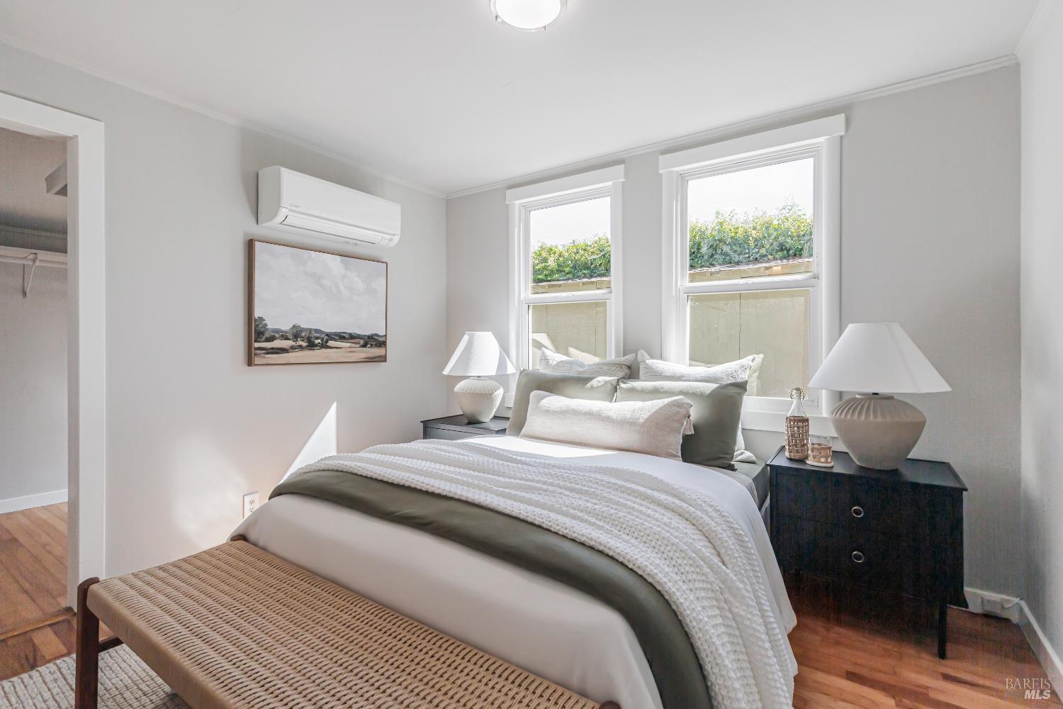 331-335 Richardson Way