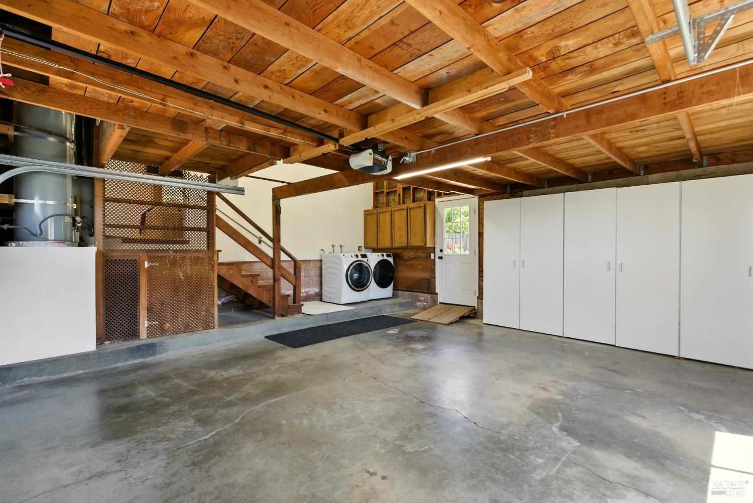 7 Arlene Ct