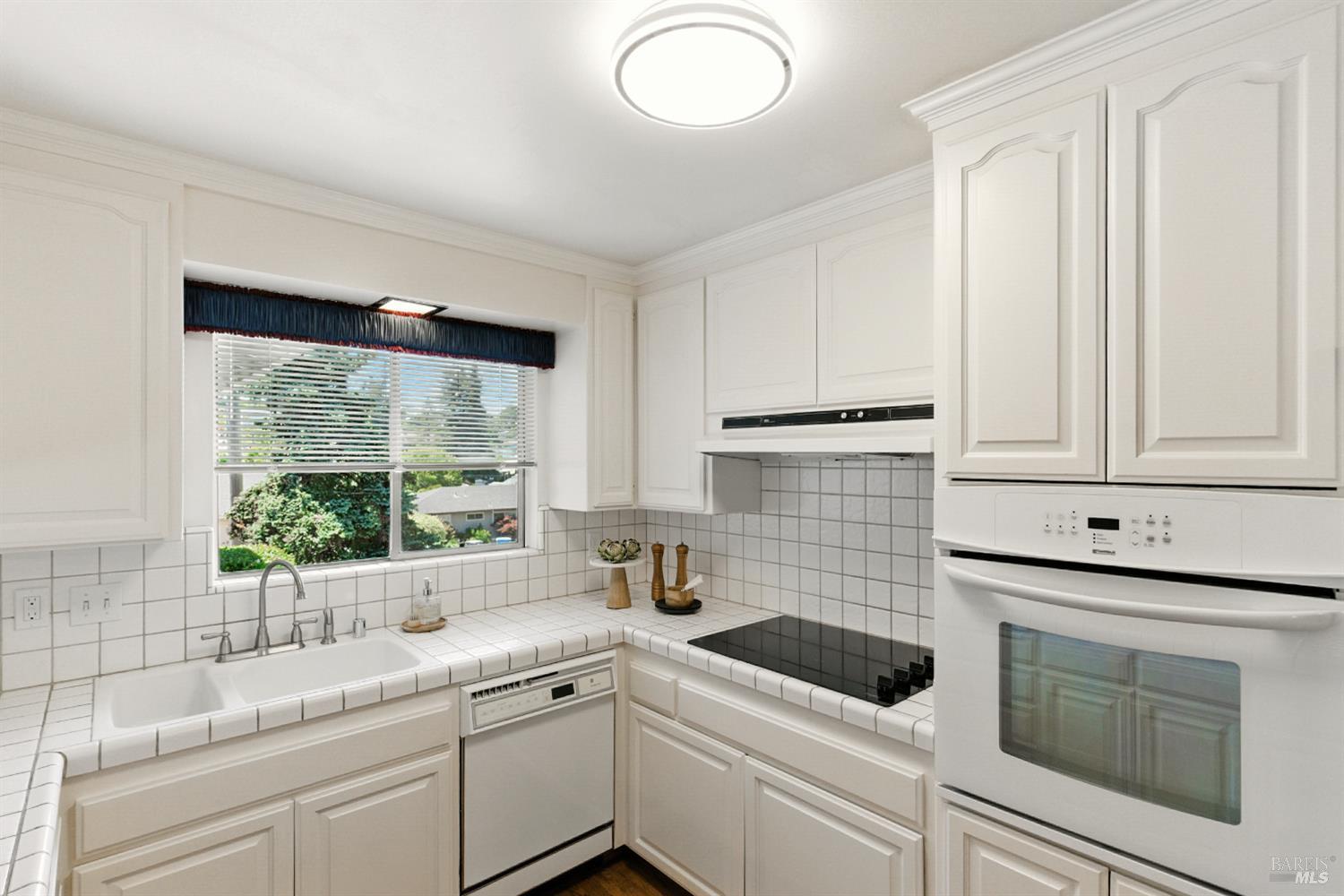 7 Arlene Ct