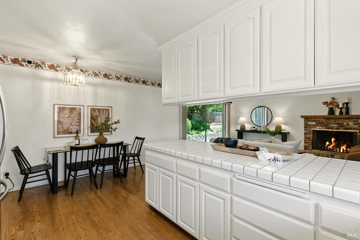 7 Arlene Ct