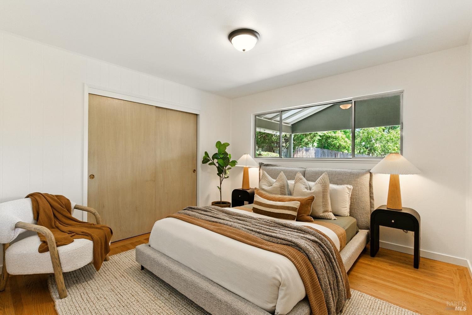7 Arlene Ct