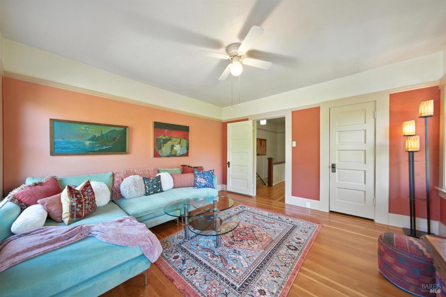 150 Bungalow Ave