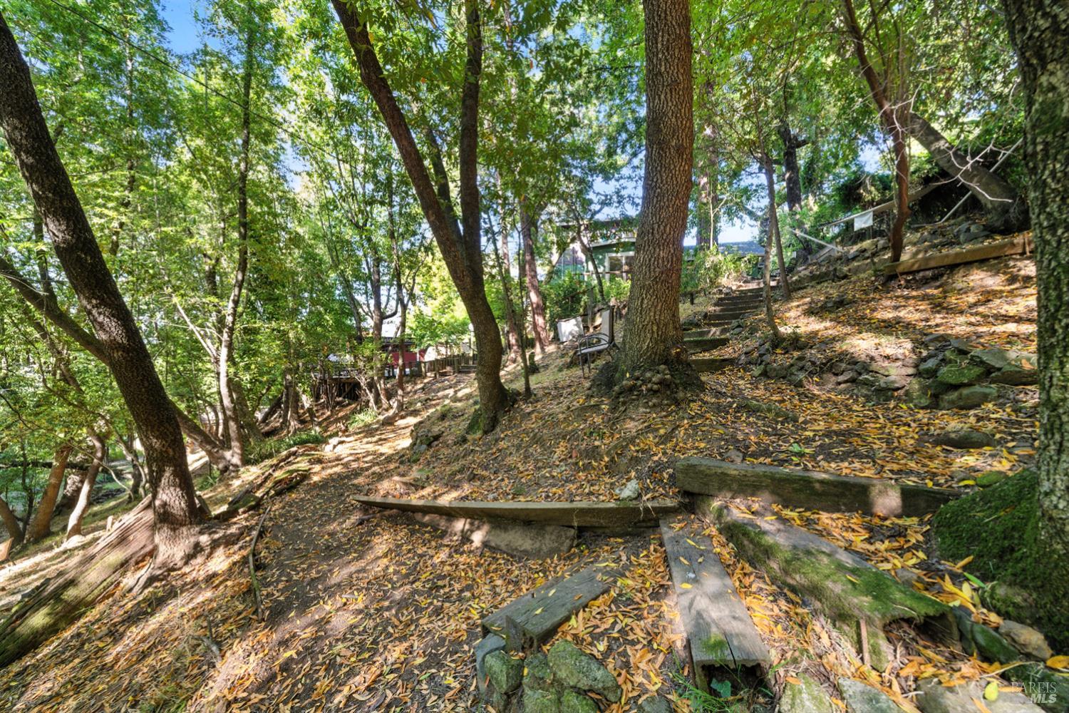 150 Bungalow Ave