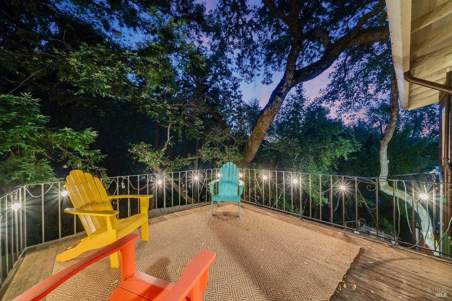 150 Bungalow Ave