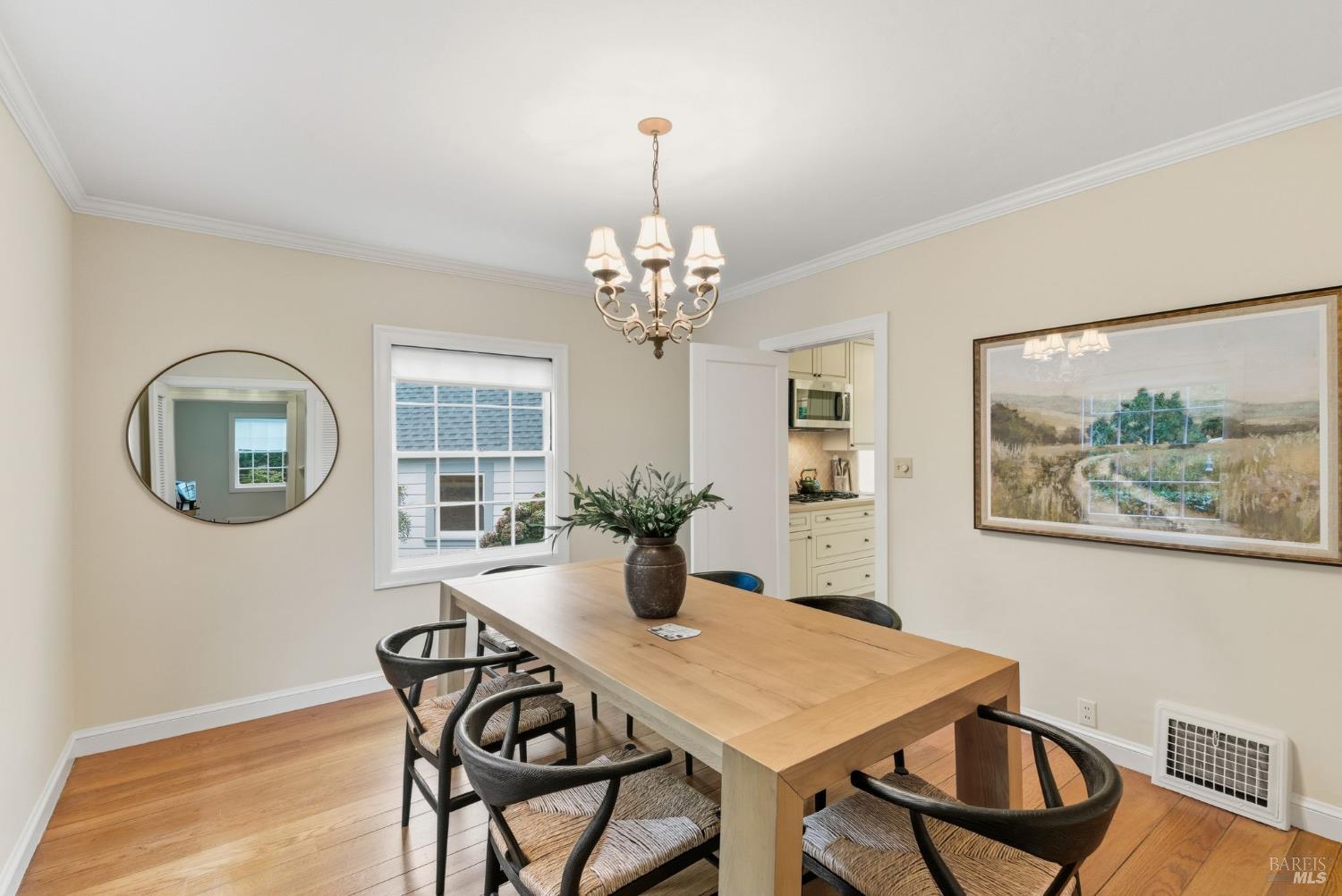 99 Alder Ave
