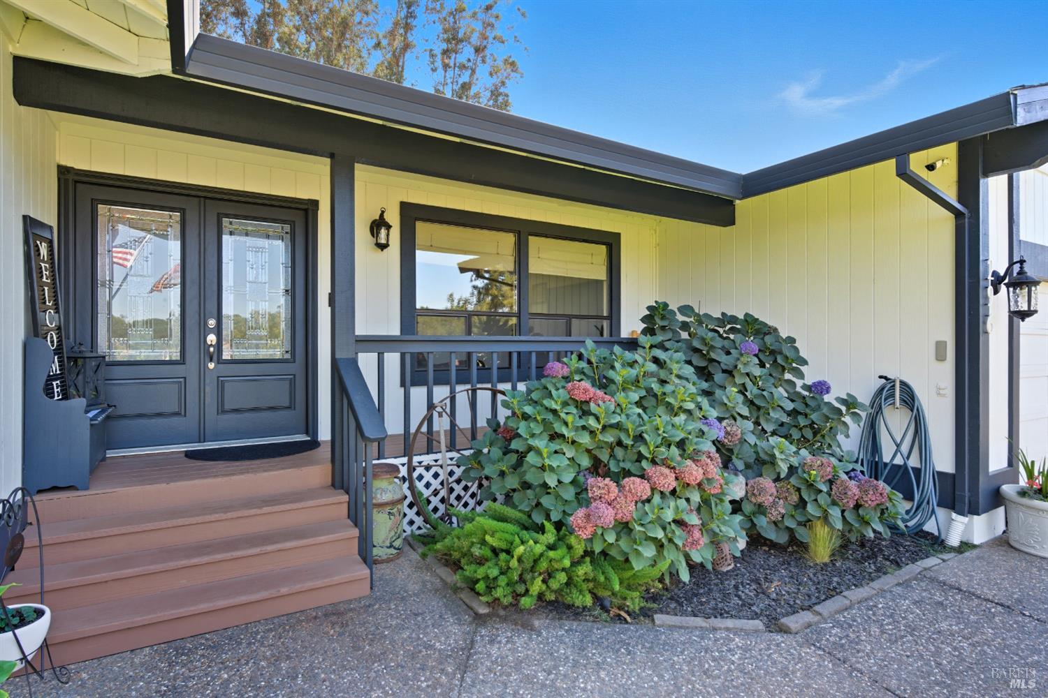 296 Eucalyptus Ave