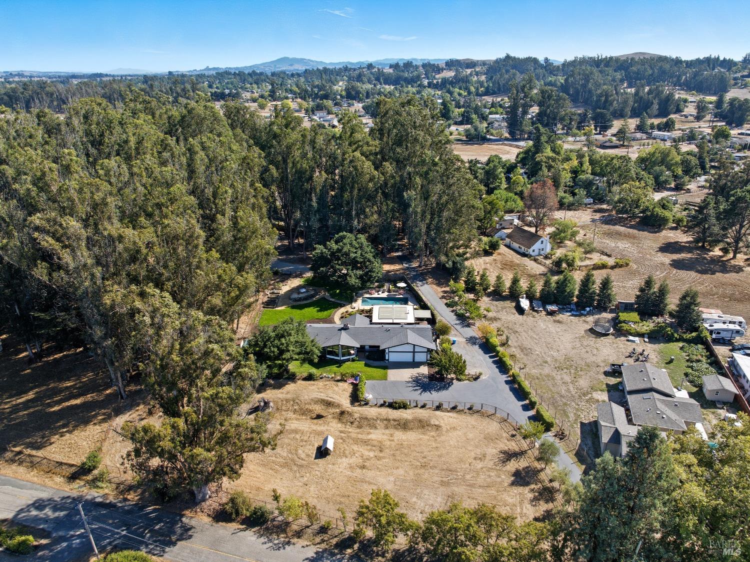 296 Eucalyptus Ave