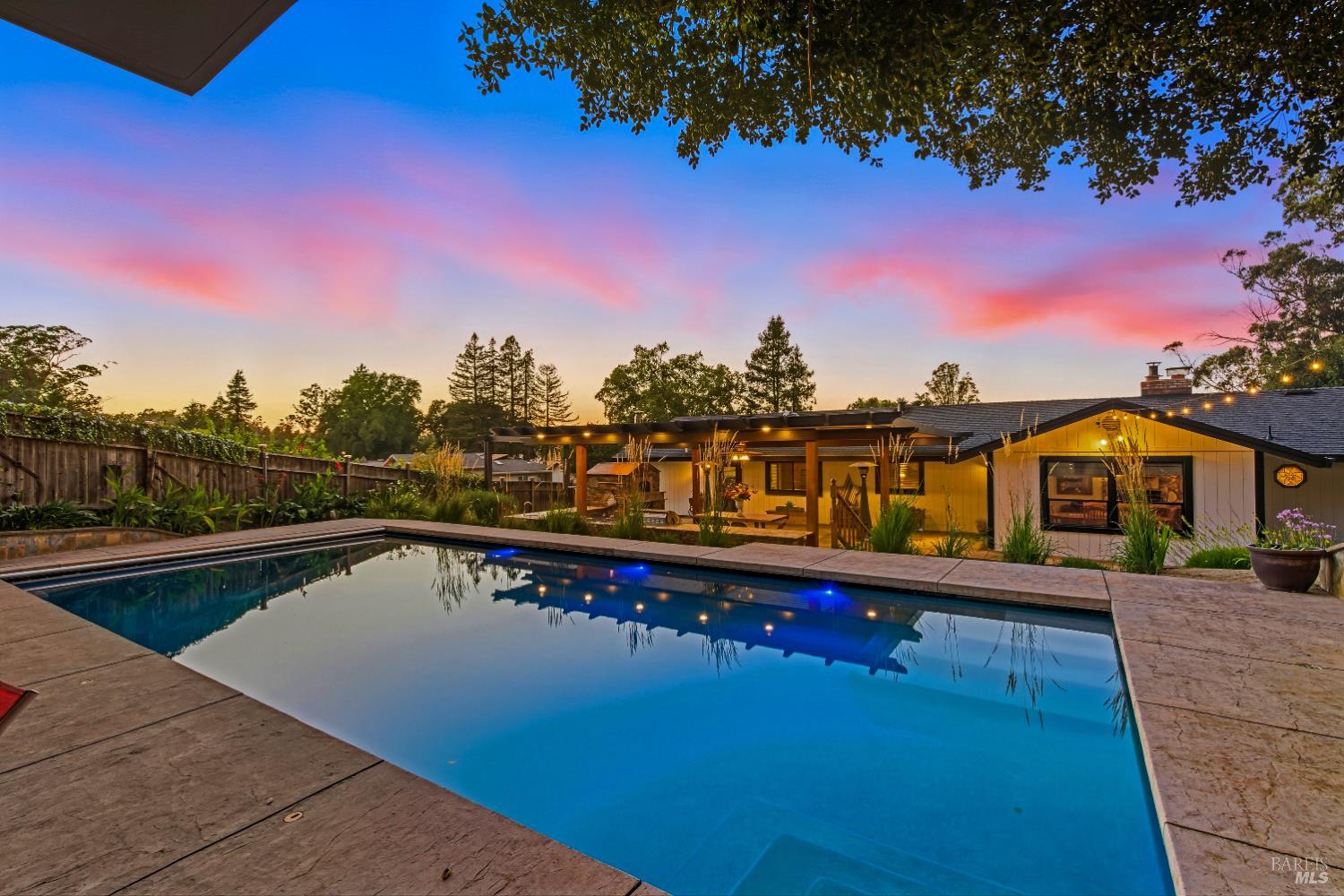 296 Eucalyptus Ave