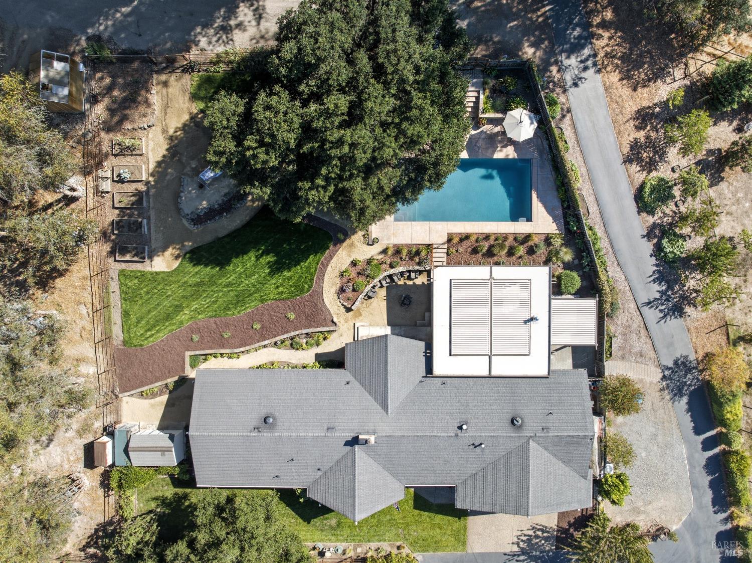 296 Eucalyptus Ave