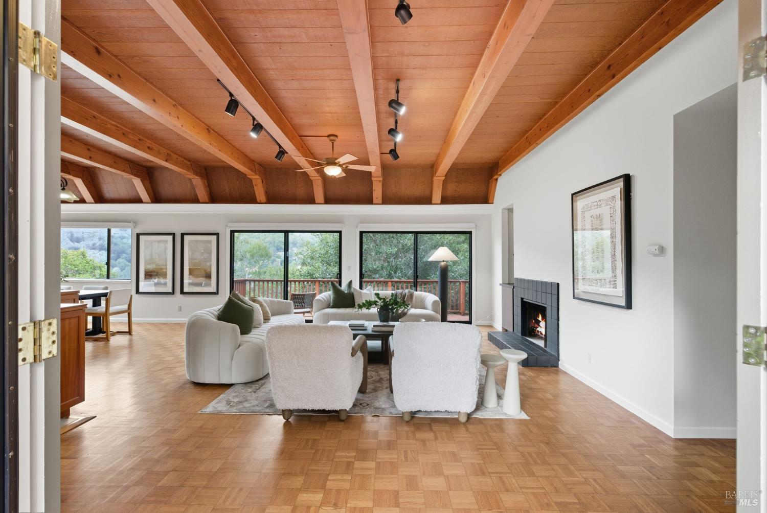 171 Dominican Dr