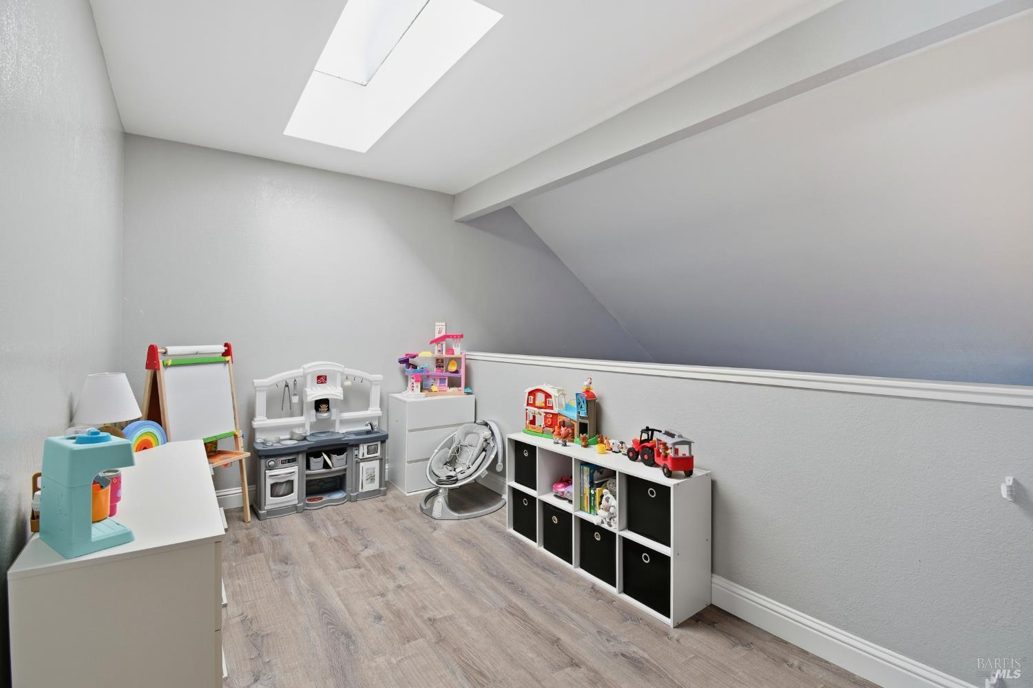 5006 Country Club Drive