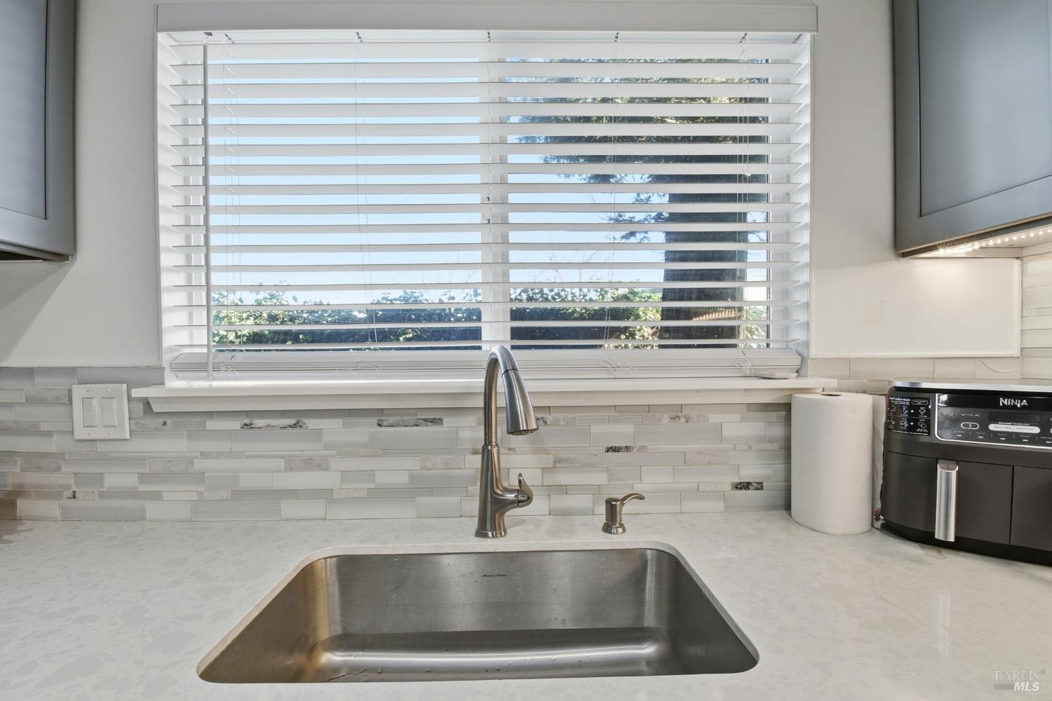 5006 Country Club Drive