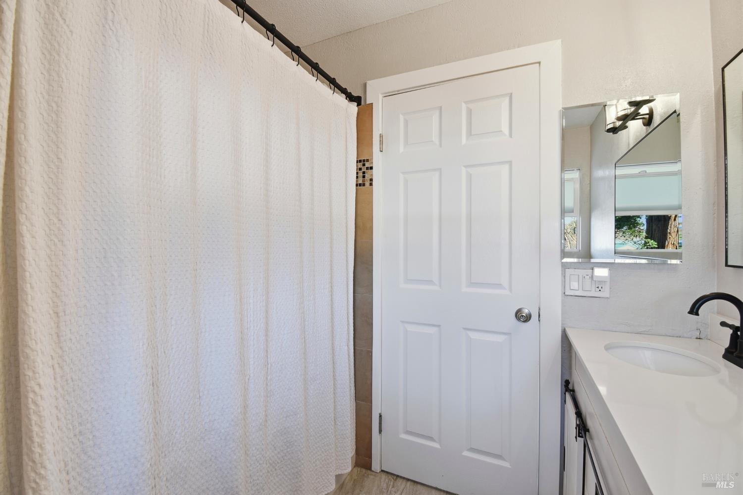 5006 Country Club Drive