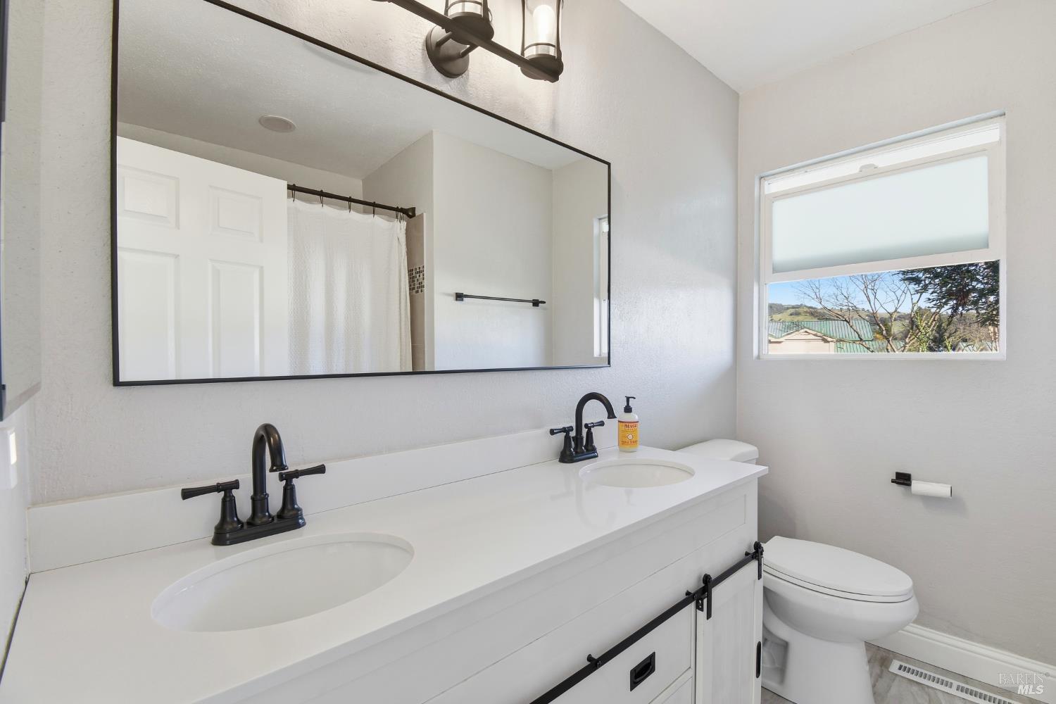 5006 Country Club Drive