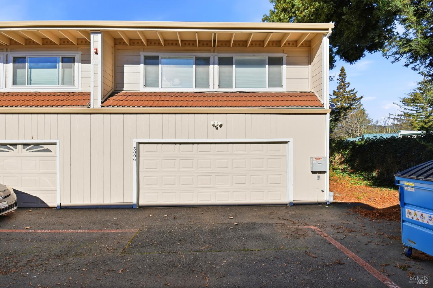 5006 Country Club Drive