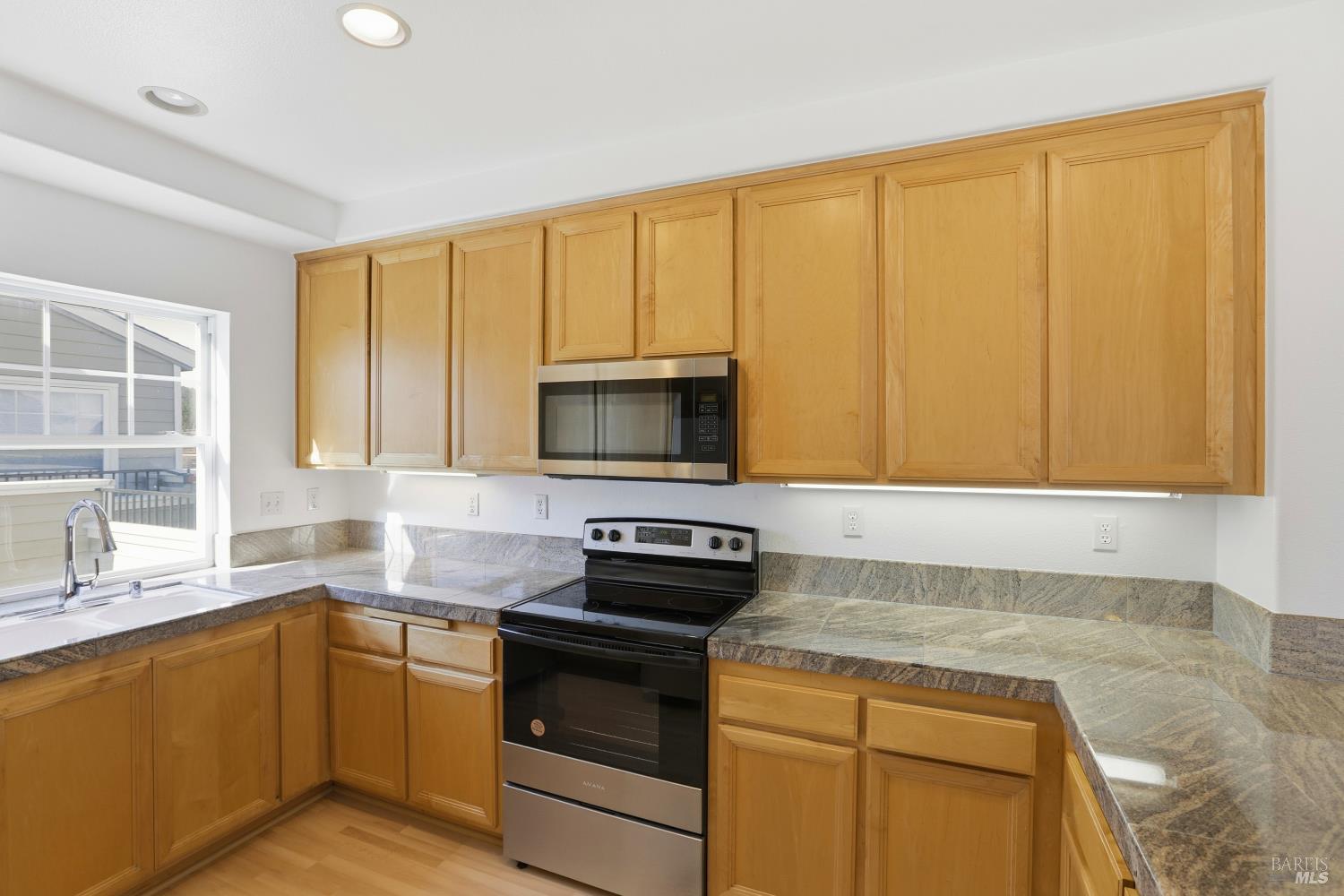 852 Diablo Avenue Unit: #304