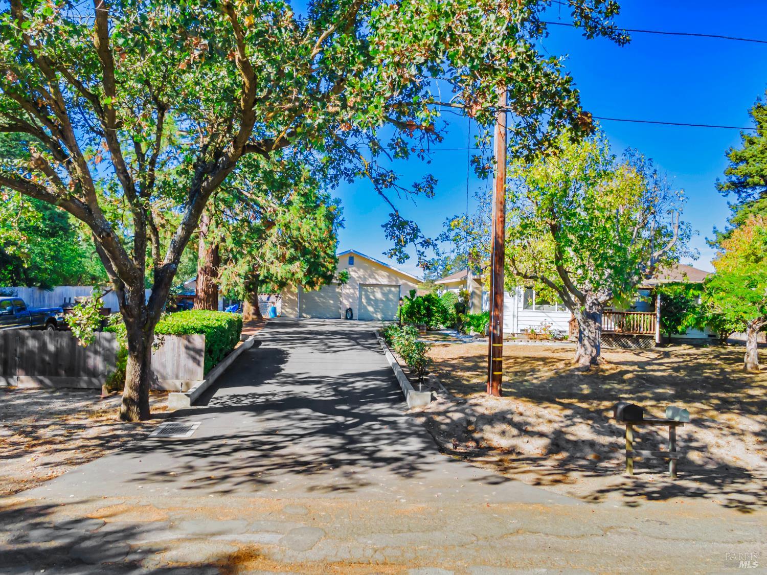 1040 Stony Glen Lane