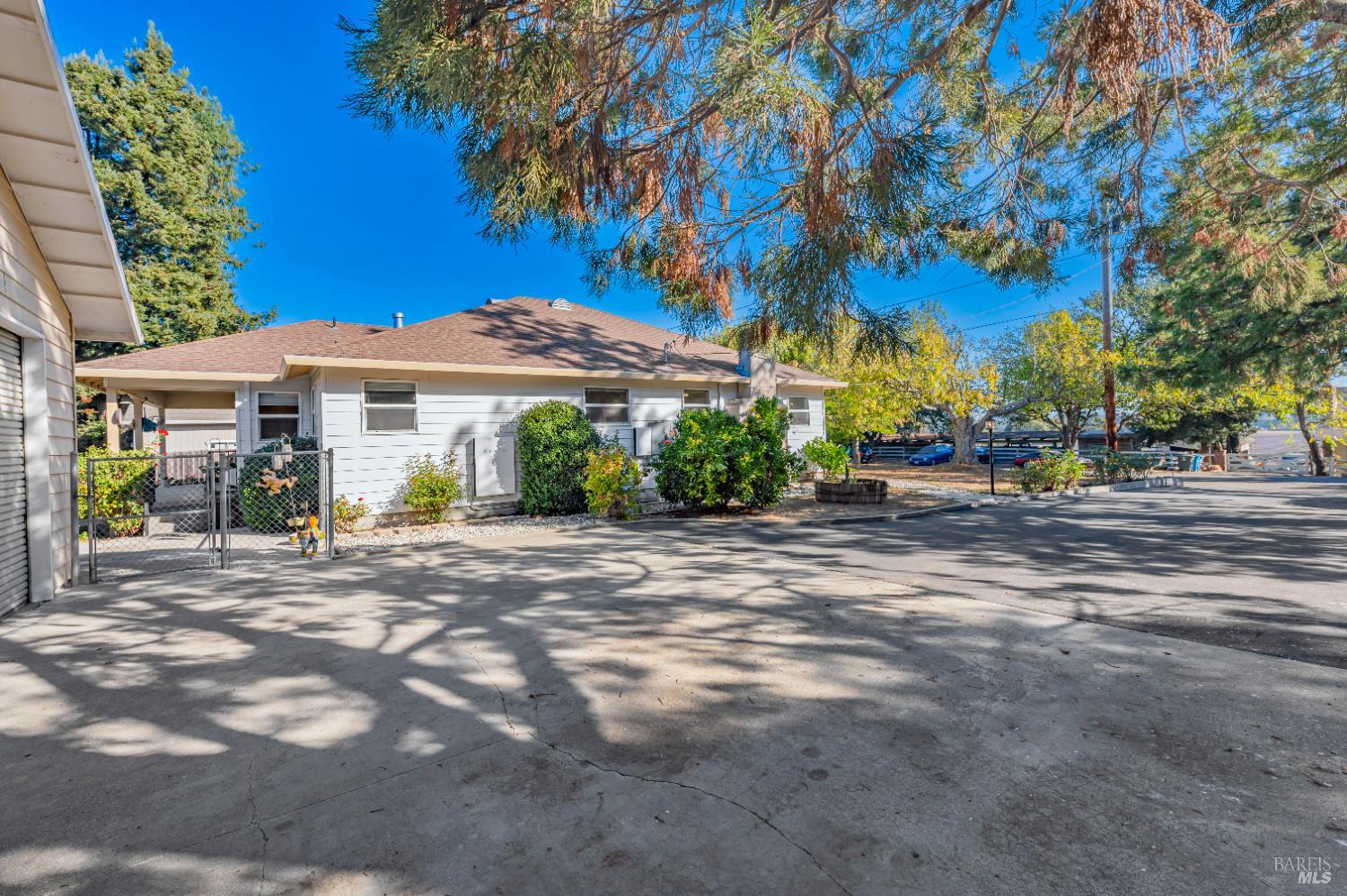 1040 Stony Glen Lane