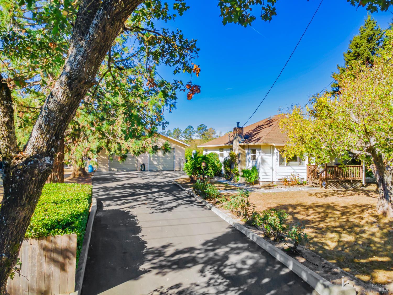 1040 Stony Glen Lane