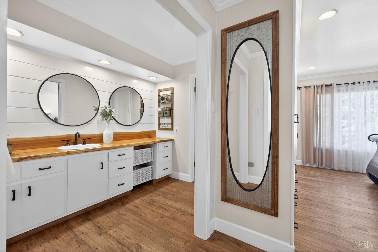 433 San Geronimo Valley Drive