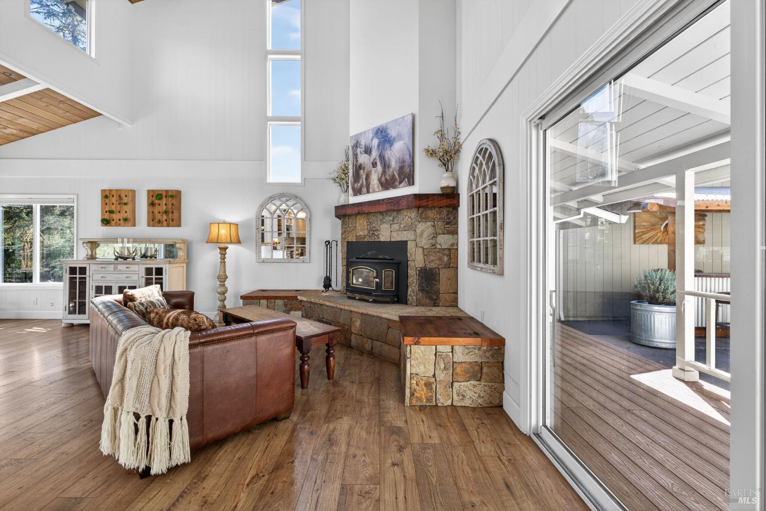 433 San Geronimo Valley Drive