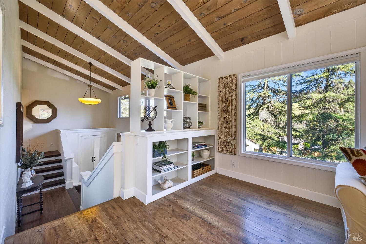 433 San Geronimo Valley Drive