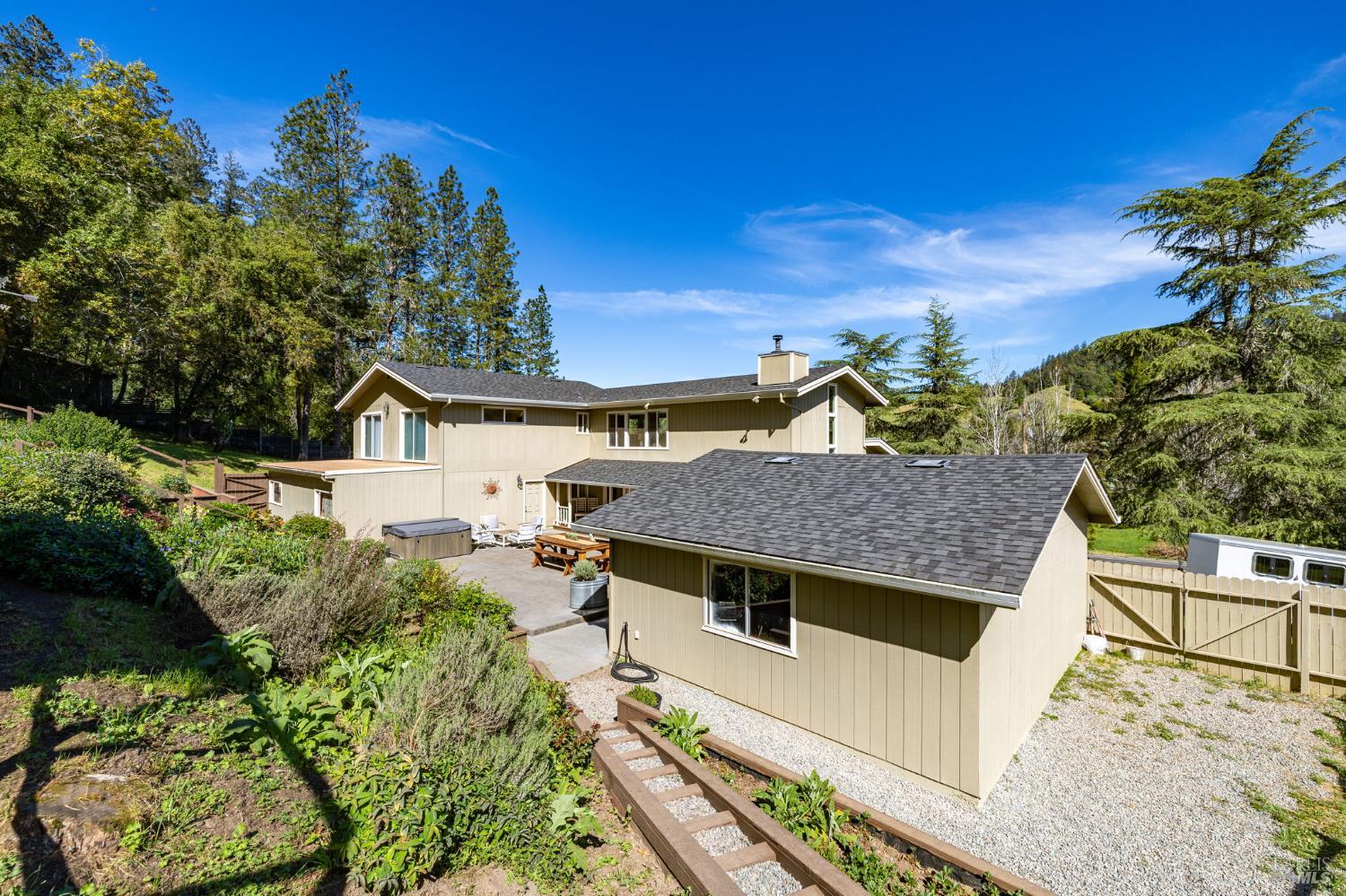 433 San Geronimo Valley Drive