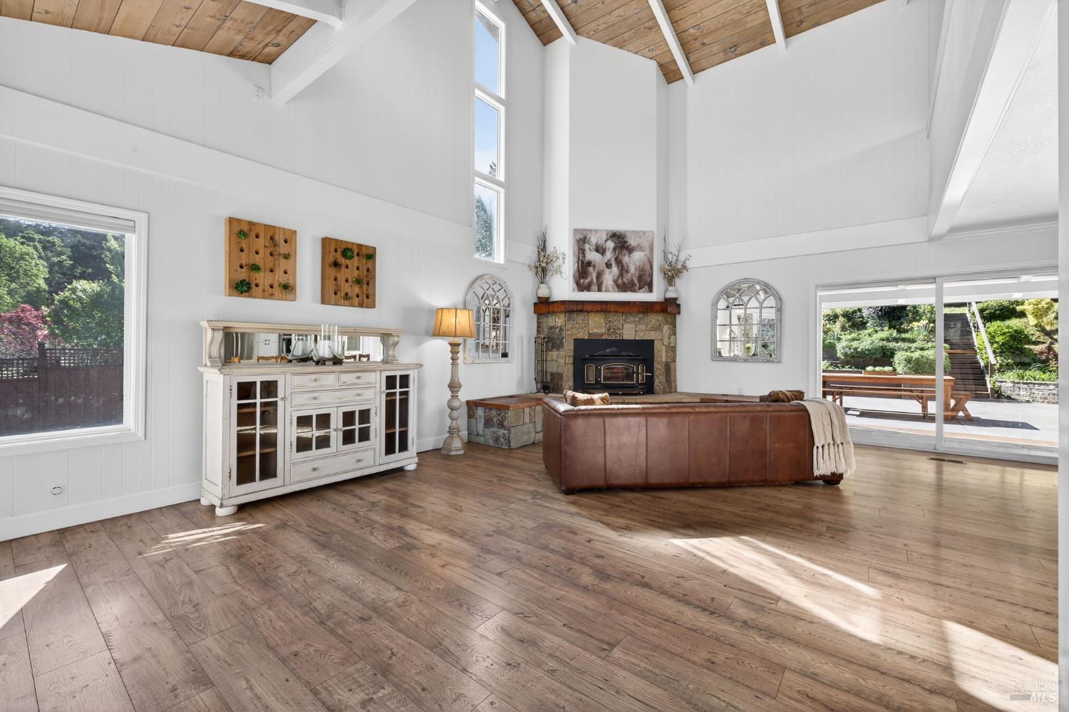 433 San Geronimo Valley Drive