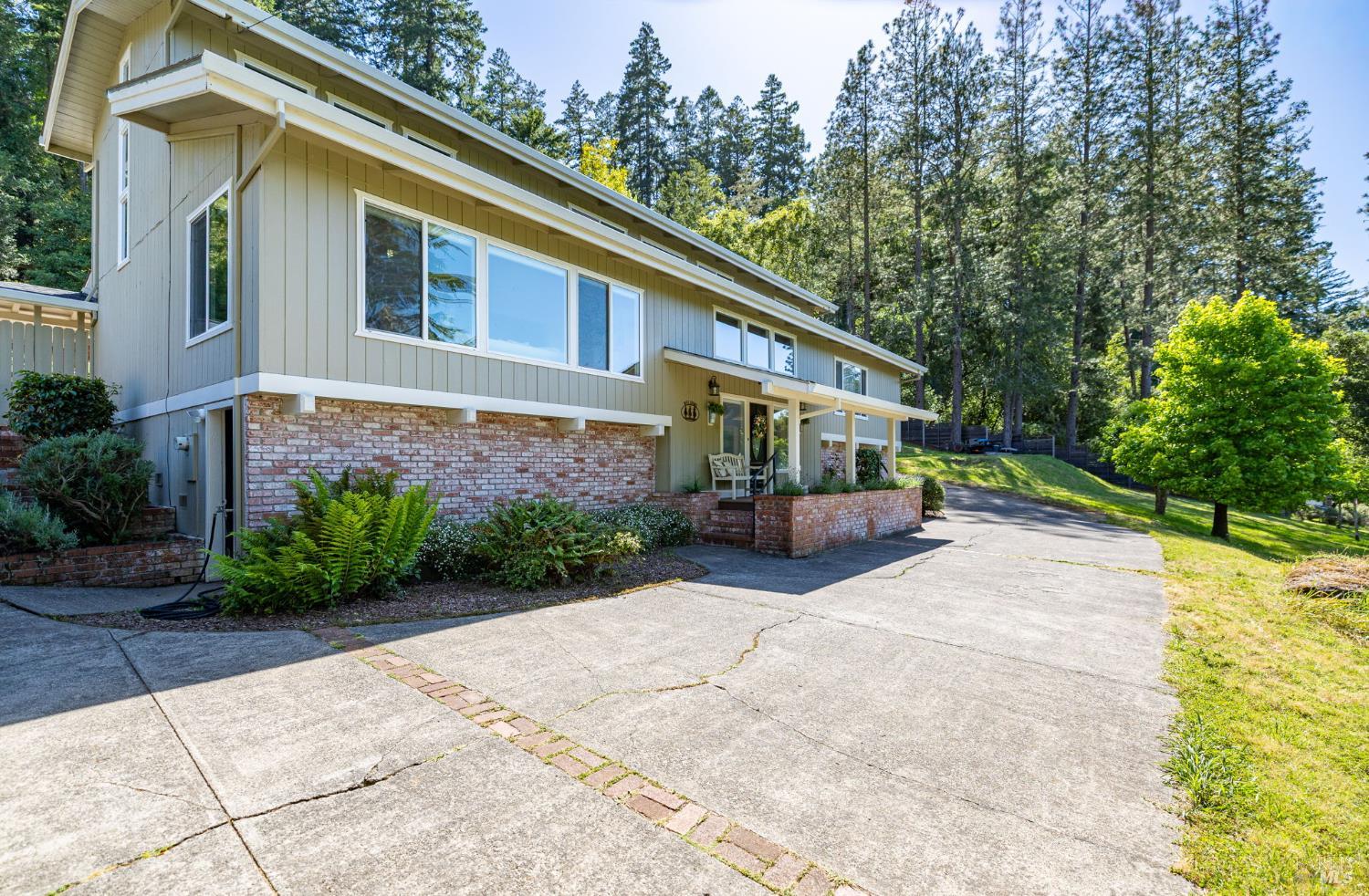 433 San Geronimo Valley Drive