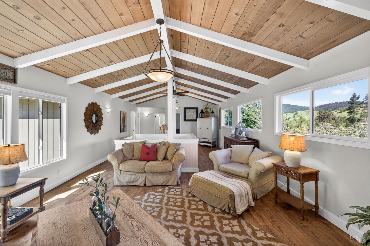 433 San Geronimo Valley Drive