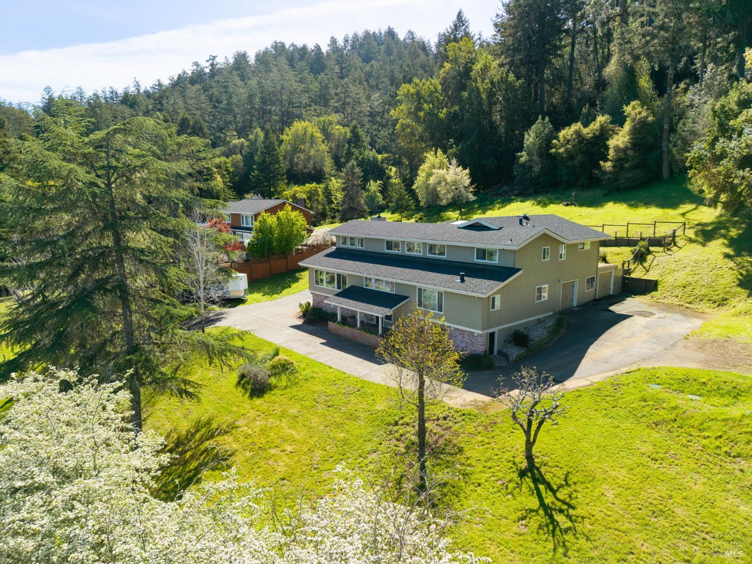 433 San Geronimo Valley Drive