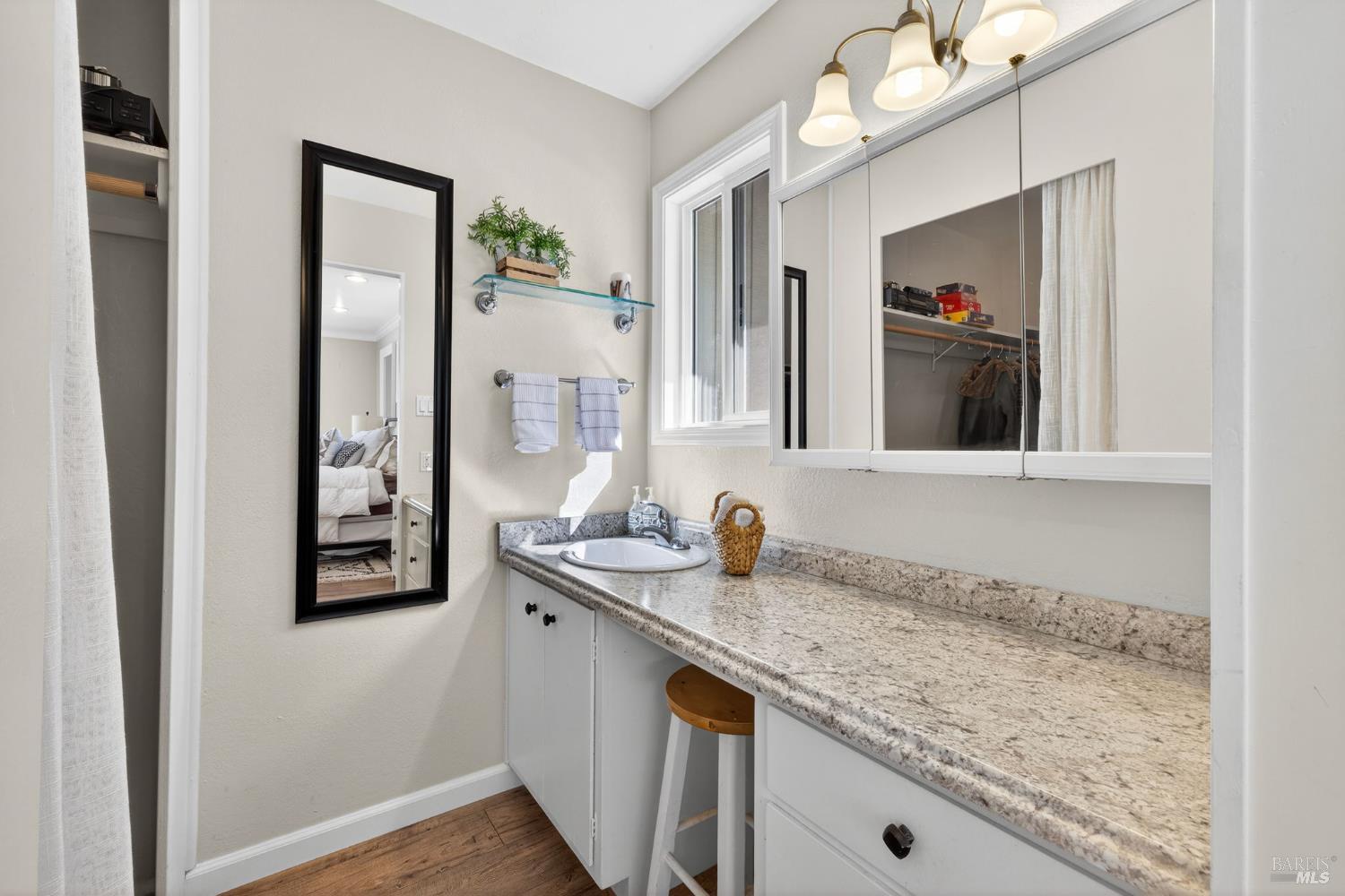 433 San Geronimo Valley Drive