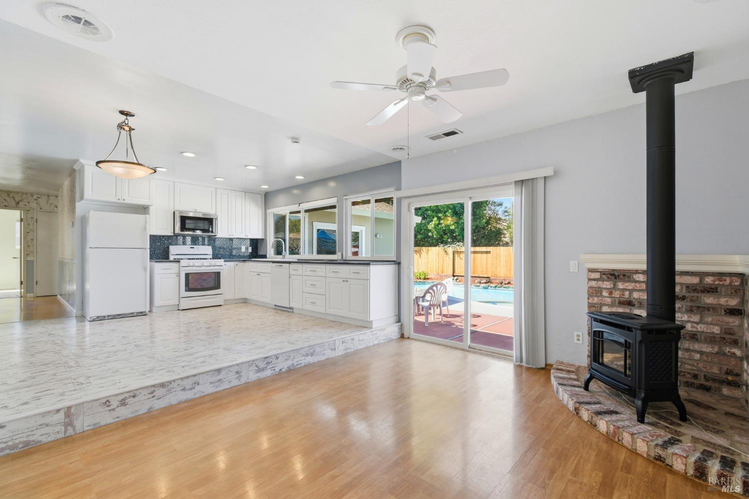 7581 Bonita Avenue