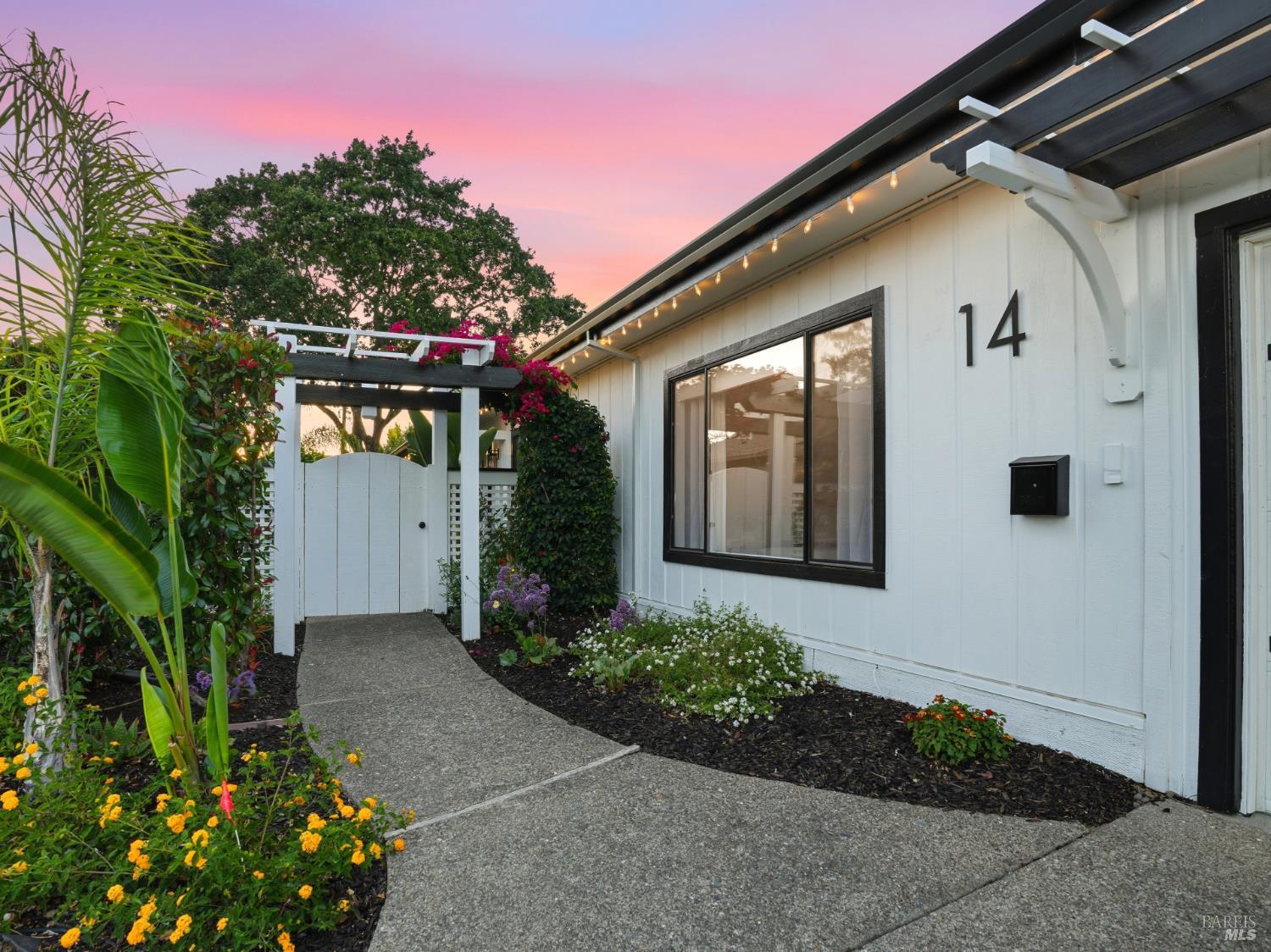 14 Villa Place