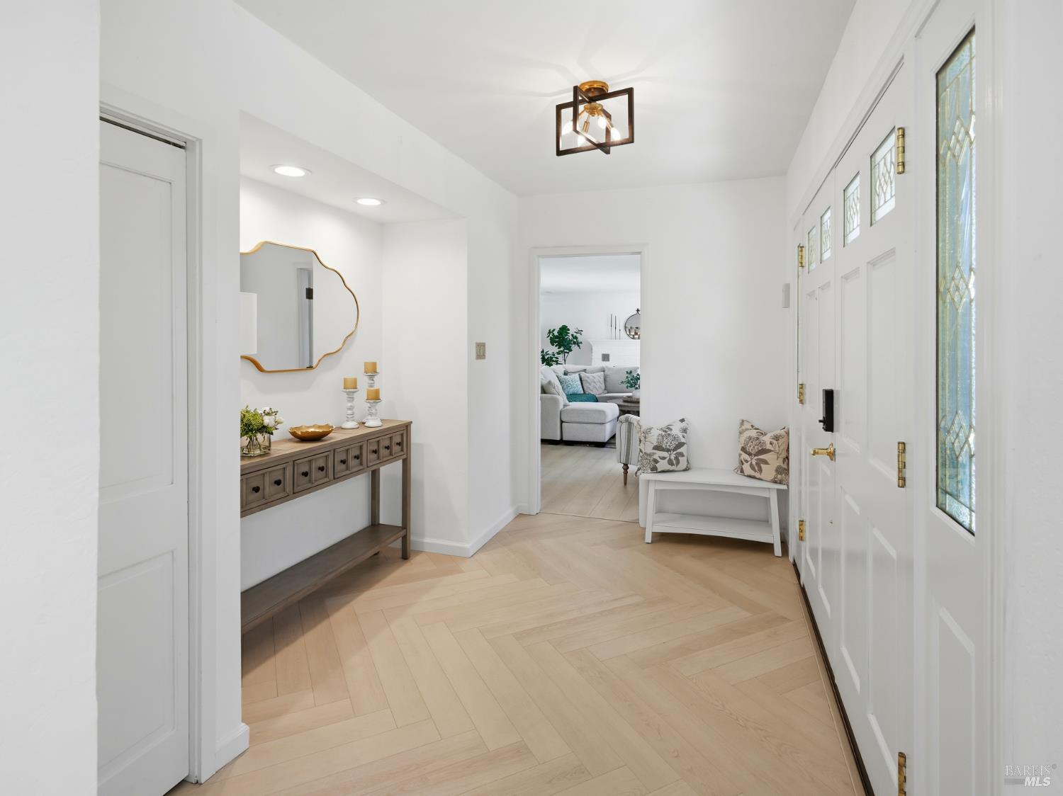 14 Villa Place